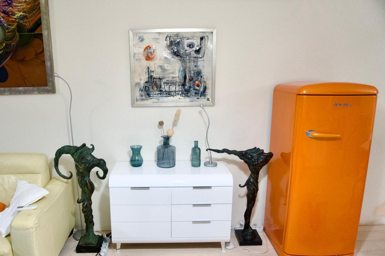 Panoramic Art Apartment With Jacuzzi บาลาตอนแลลเล ภายนอก รูปภาพ