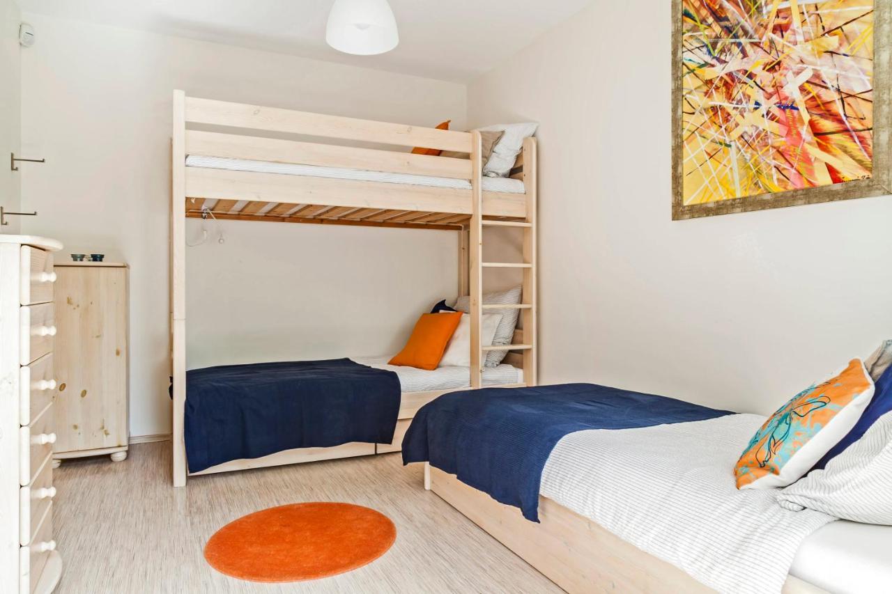 Panoramic Art Apartment With Jacuzzi บาลาตอนแลลเล ภายนอก รูปภาพ
